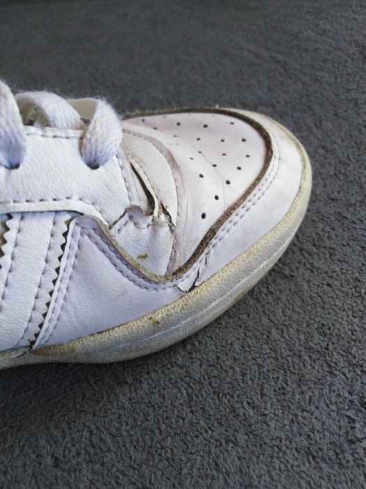 ADIDAS. Buty damskie.