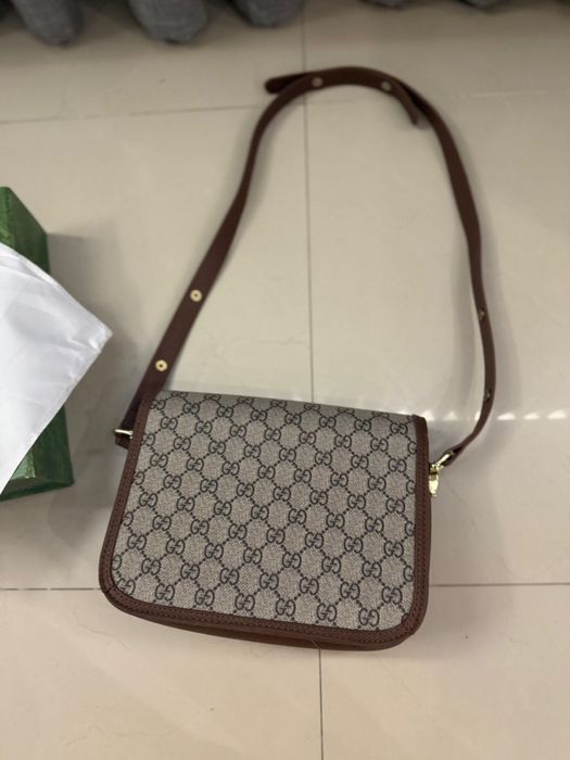 Mala tiracolo Gucci nova