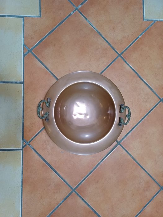 Braseira antiga de cobre