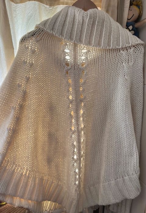 Capa poncho Stefanel L/XL com mangas