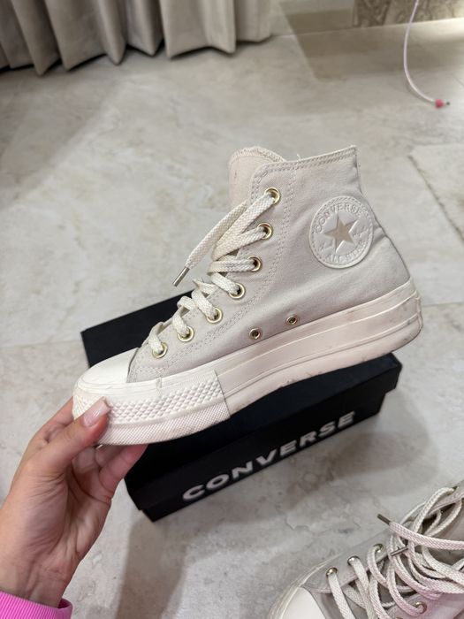 Bezowe Converse r.37