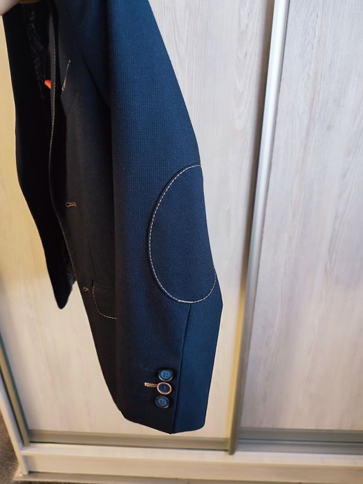 Продам костюм для хлопчика