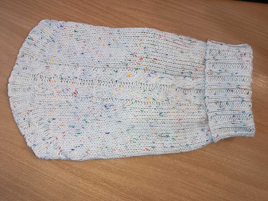 Кофта, светр, розмір М вживане для кота або собаки, одяг для тварин