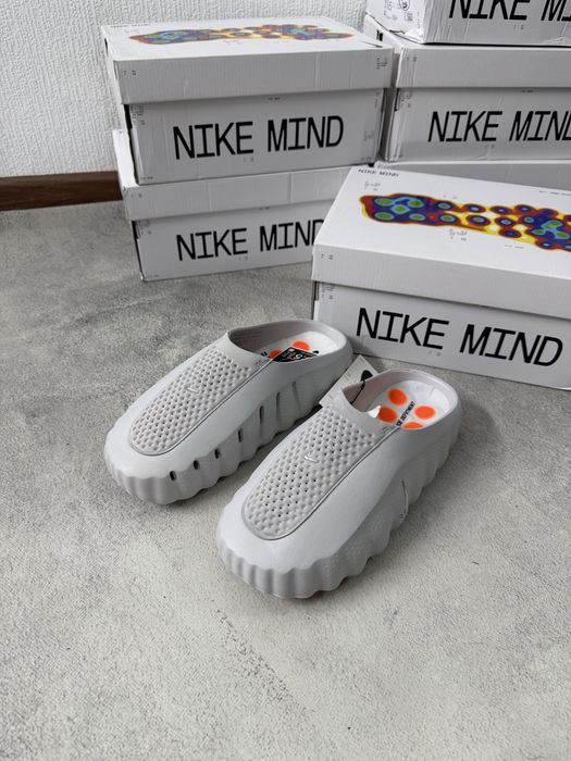 Тапки Nike Mind 001