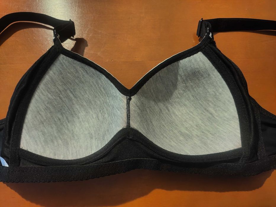 Biustonosz czarny w rozmiarze M