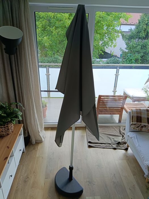 Parasol balkonowy Ikea, regulowany kąt