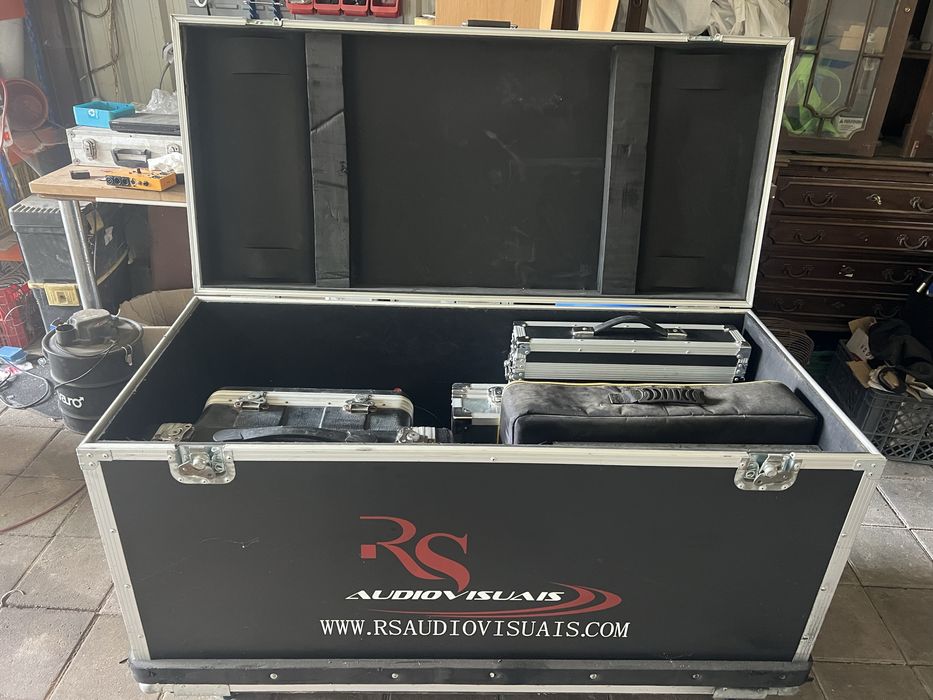 Case para cabos ou acessorios com rodas grande