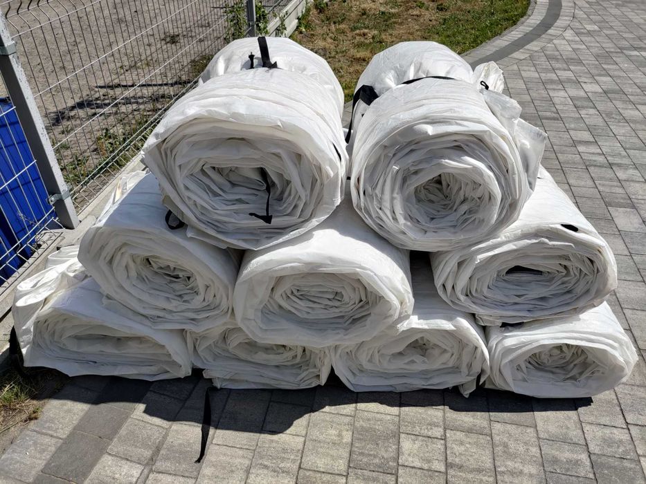 plandeki-fliz-w-knina-9-2-x-11-8-m-145g-m2-siemienice-olx-pl