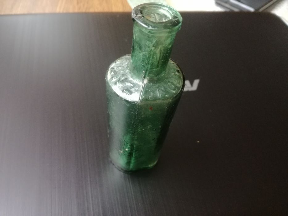 Butelka Hienfong Essenz antyk apteczka Niemcy