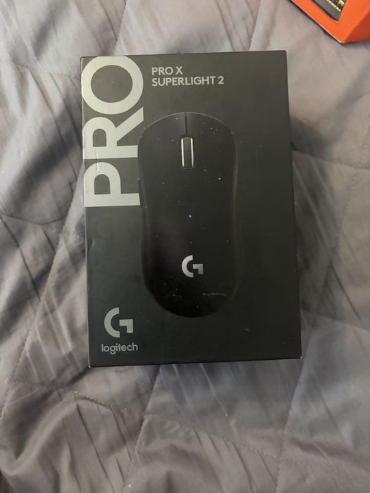 Logitech g pro x superlight 2