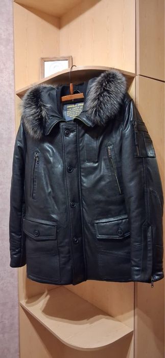 Куртка кожаная аляска