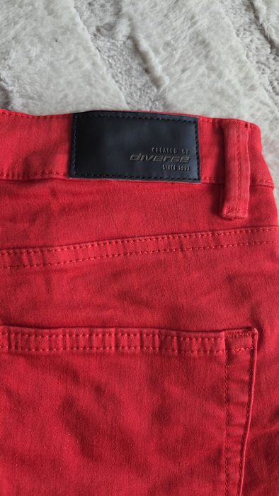 Spodnie jeansy Diverse czerwone rozmiar 38
