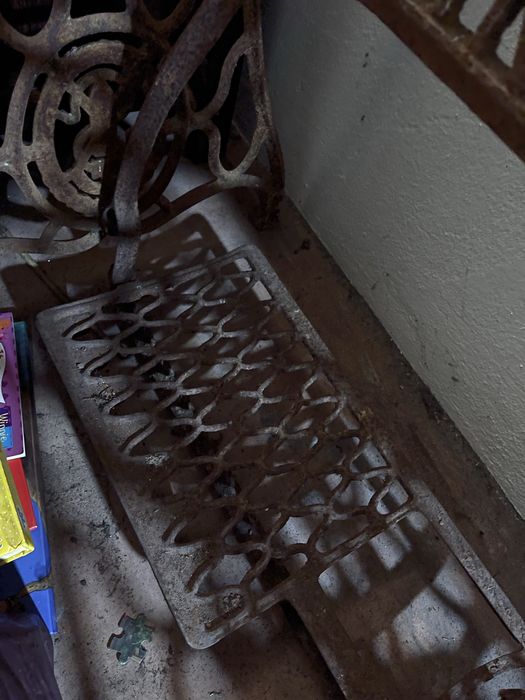 Pes de maquina de costura antiga