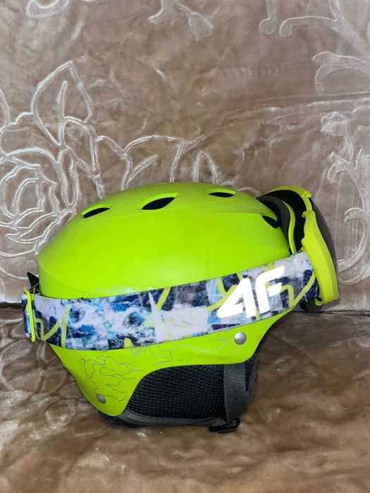 Kask Narciarski 4F Limonkowy + Gogle Gratis (Uszkodzone)