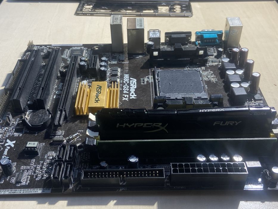 Материнская плата asrock n68c-gs4 fx + 8gb ram ddr3