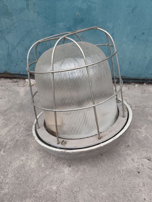 Lampa przemysłowa PRL vintage