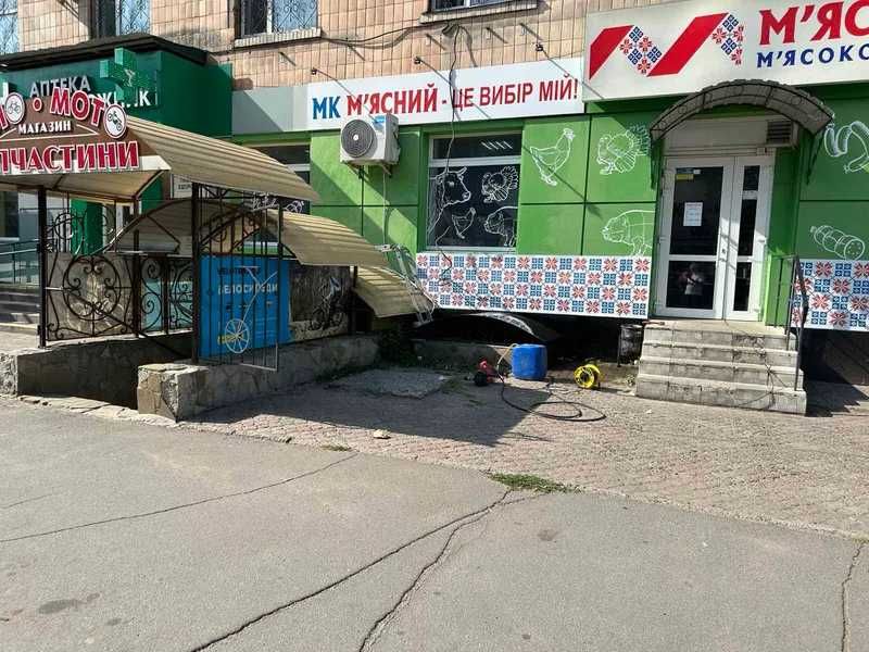 Продаж фасадного приміщення 189 м² в центрі Ромен (Бульвар Шевченка, 8)