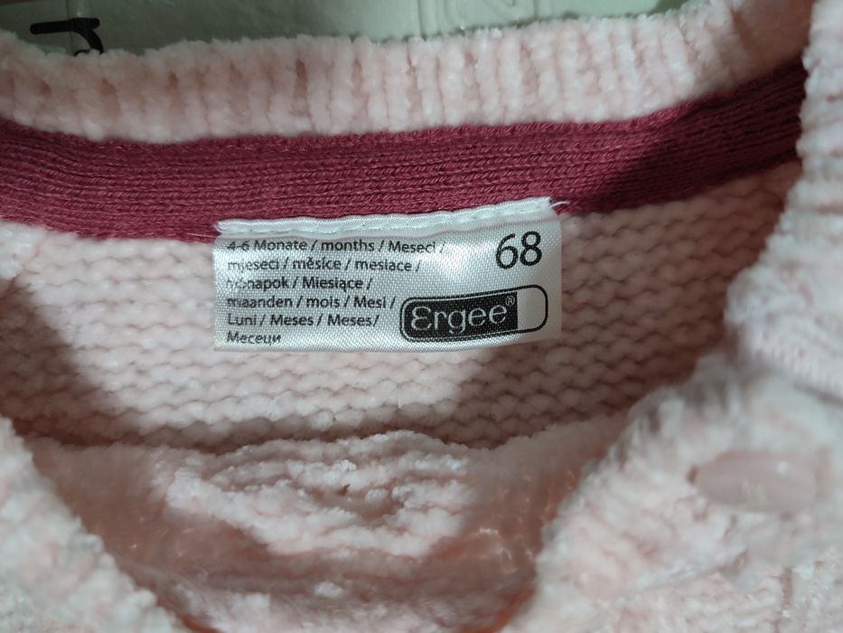 Светр для дівчинки