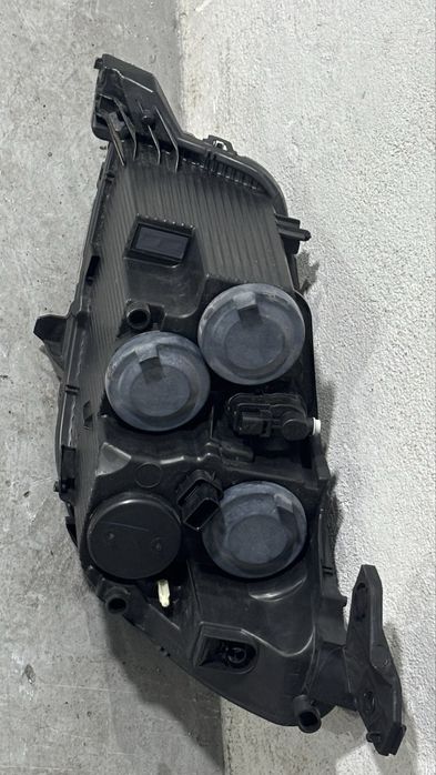 Farol Dianteiro Direito Peugeot 208 II / 2008 II – Original Valeo – Halogéneo