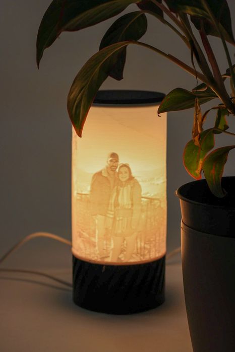 Candeeiro Personalizado com Foto – Iluminação Decorativa e Emocional