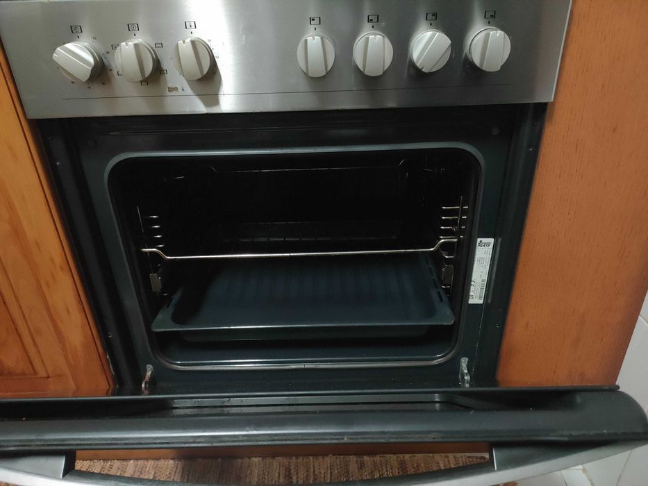 Forno + Placa a Gás TEKA