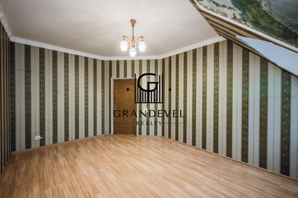 Продаж 2к квартири, Лютнева 1-1А, Бортничі, Харківський