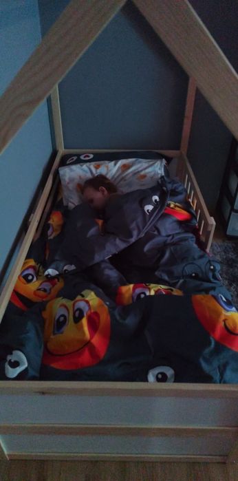 Łóżko dziecięce pojedyncze SMART 2 DOMEK 80X160 z materacem i