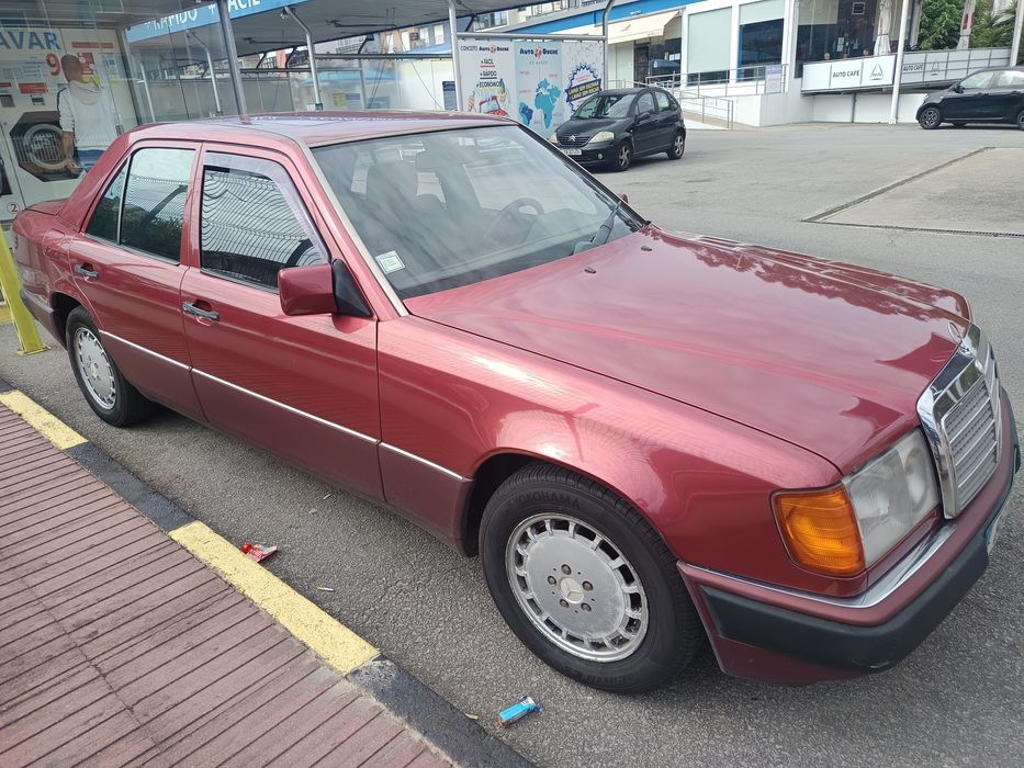 Mercedes E220 diesel
