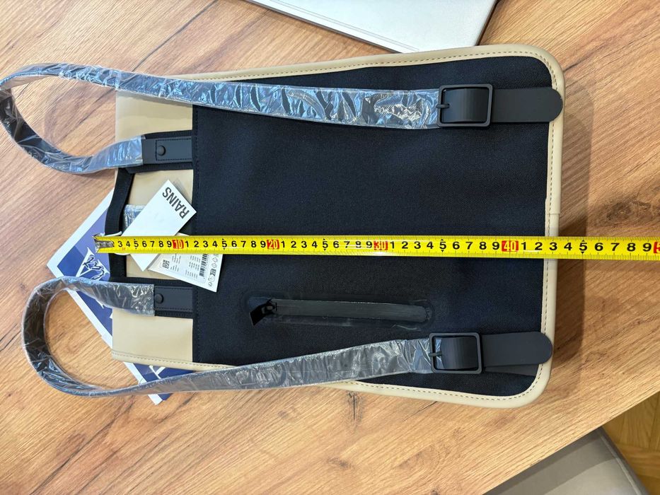 Nowy Rains plecak beżowy - backpack. Teraz tylko 149 zł!