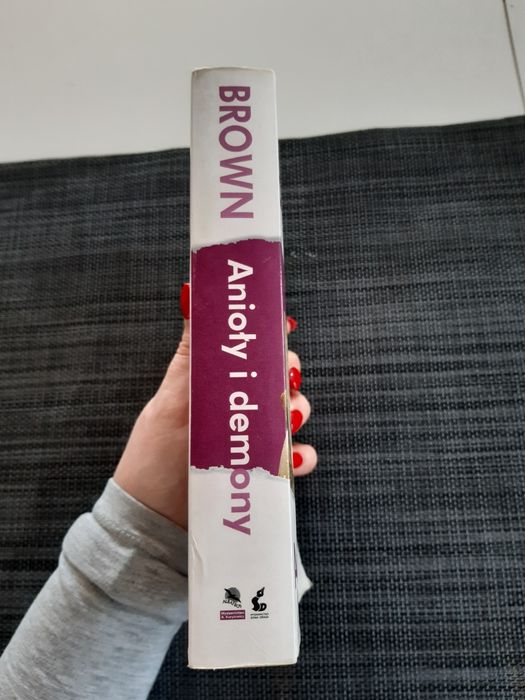 Anioły i demony Dan Brown