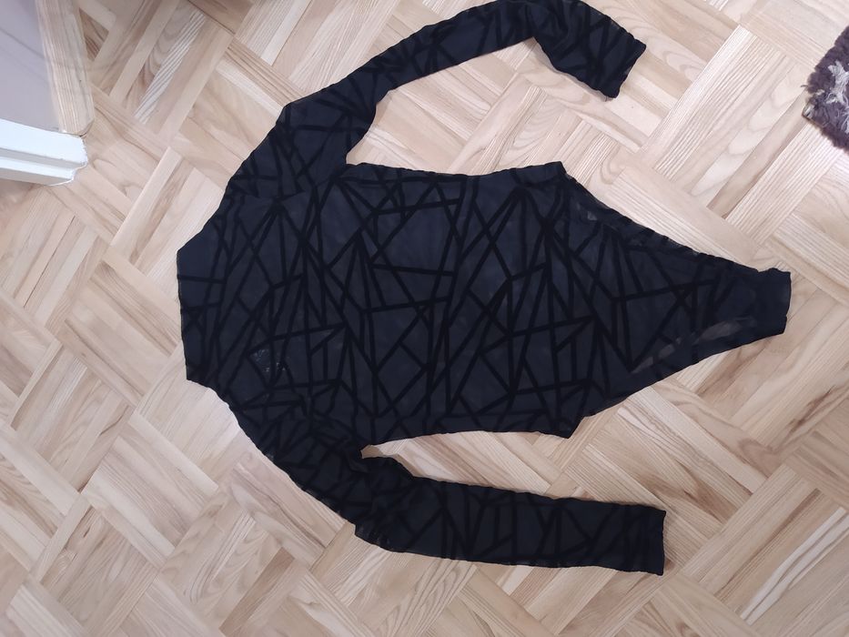 Czarne seksowne body