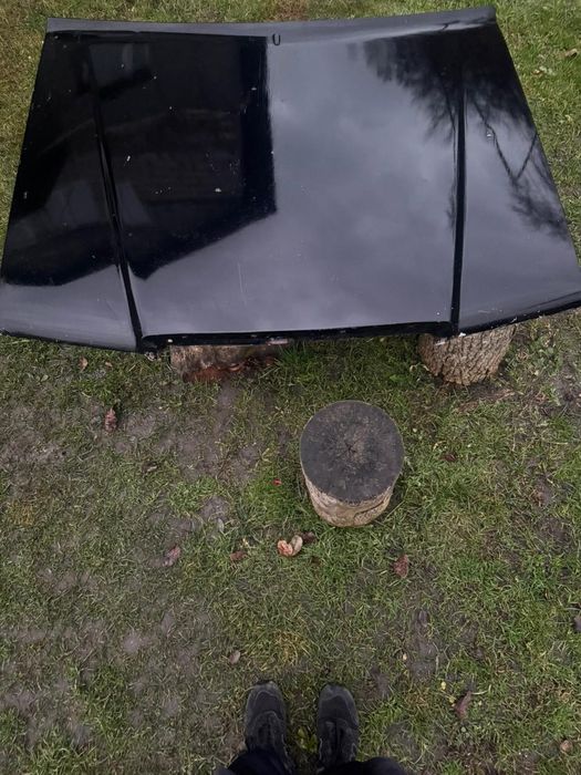 Продам капот 190 мерседес