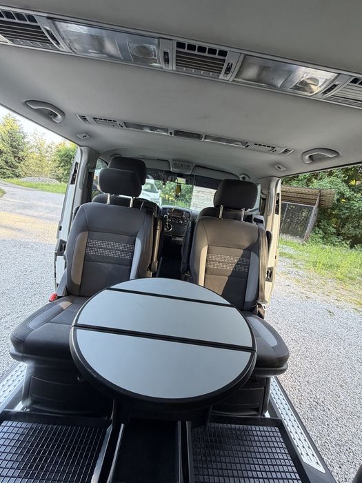 Volkswagen Multivan 7-osobowy do wynajęcia