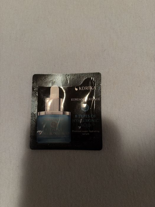 Korika serum nawilzajace z 8 rodzajami kwasu hialuronowego nowe!!