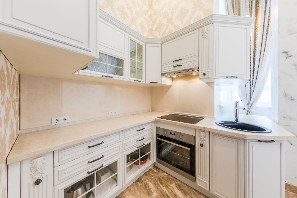 посуточно1к,вид,центр,ЖК Элегант,парковка,метро.ж/д вокзал,университ