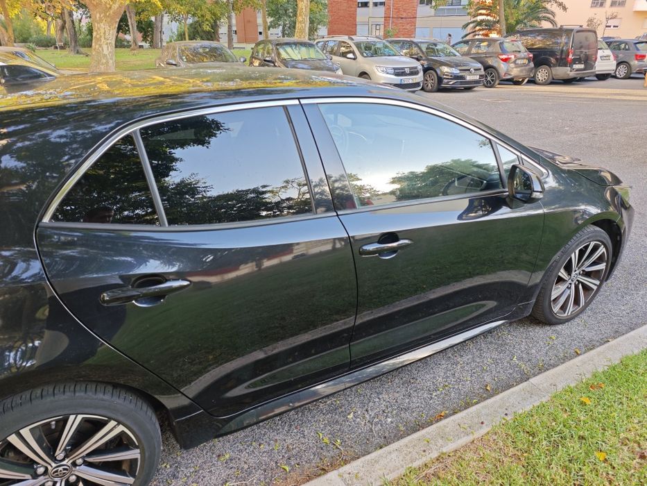 Toyota Corolla 2022 - 1.8 Hybrid — photo 3