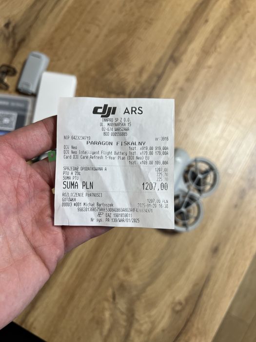 Drona DJI Neo Fly