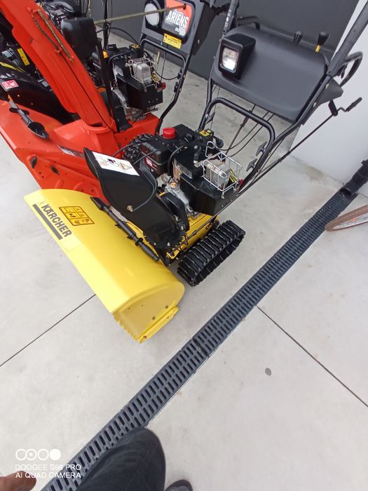 Odsnieżarka spalinowa 7-10 km możliwa zamiana