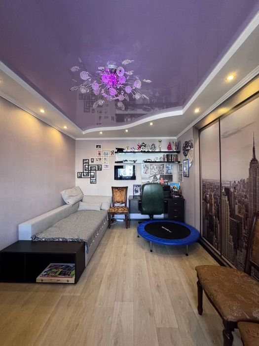 Продам 4к квартиру 89м2 Амосова(Корчагінців), 40