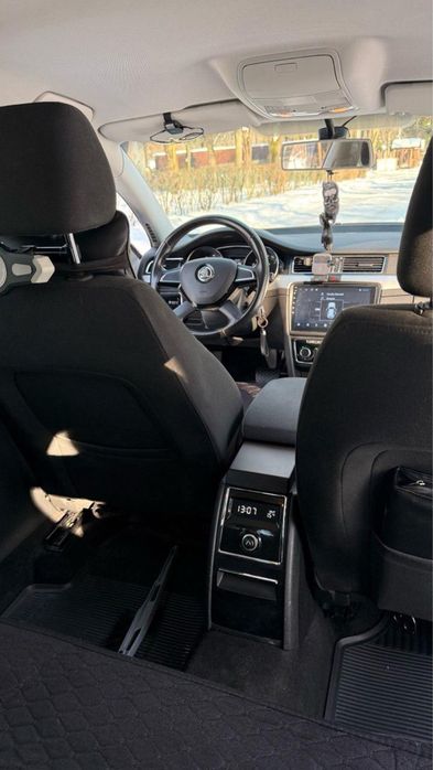 Skoda Superb 2014 VIN TMBAB43T1EB301075 фото оголошення 13 з 19