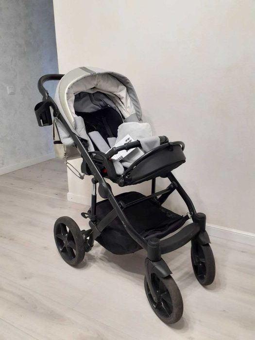 Коляска Bexa 2в1 + аксесуари