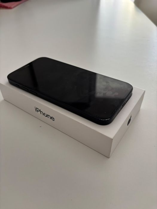 Iphone 12 64GB Preto