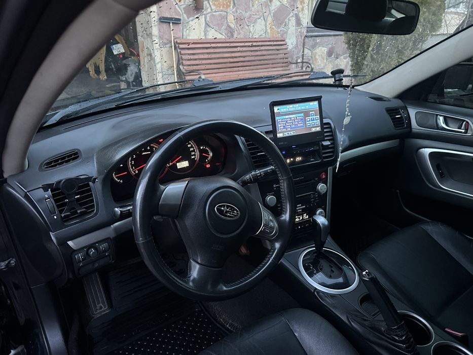 Продам   Subaru  Outback  2008 р.  2,5  газ/бензин