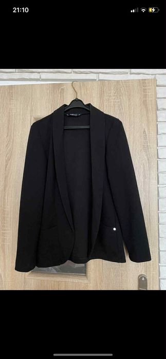 Czarna marynarka New Yorker