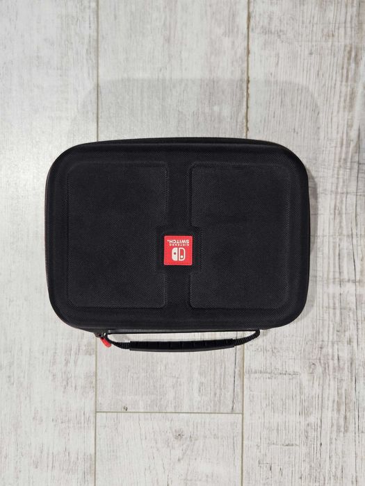 Duże etui / walizka transportowa Nintendo Switch – na konsolę i akcesoria