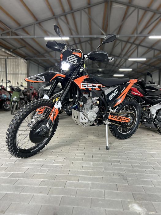 Мотоцикл Geon GNS, GNC300 YGS Новинка 2025 року Безкоштовна доставка