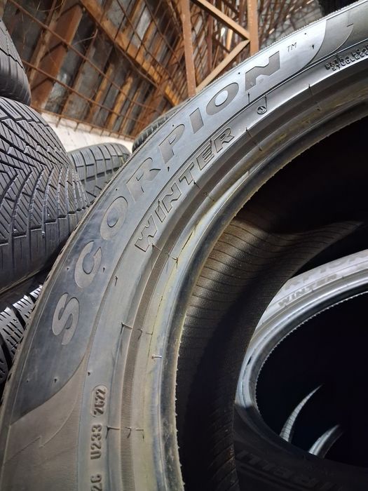 255/55 19 Pirelli scorpion WINTER Шини б/у зима