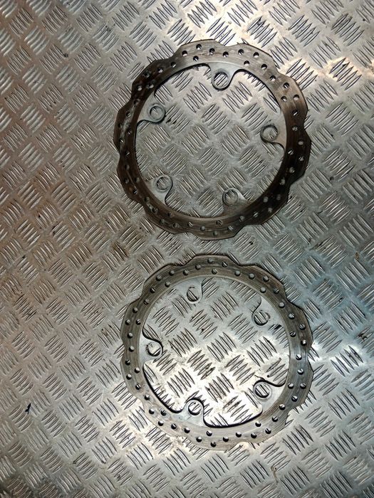 Honda CB 750 Hornet Tarcze Hamulcowe Przód Przednie Tarcza 23+