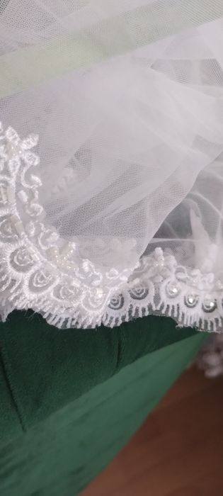 Piękny welon ślubny