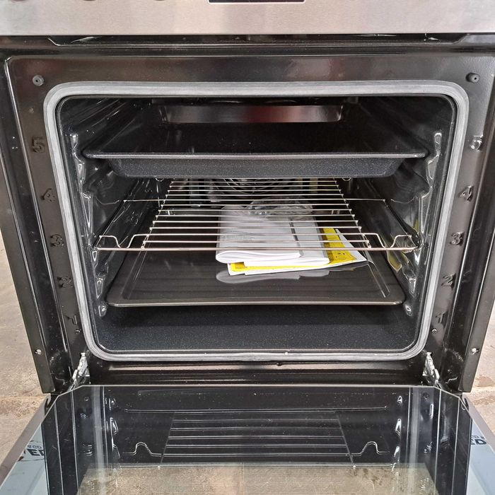 Kuchnia do zabudowy Amica EHC 933 333 E A/elekt./ 62L+płyta ceramiczna